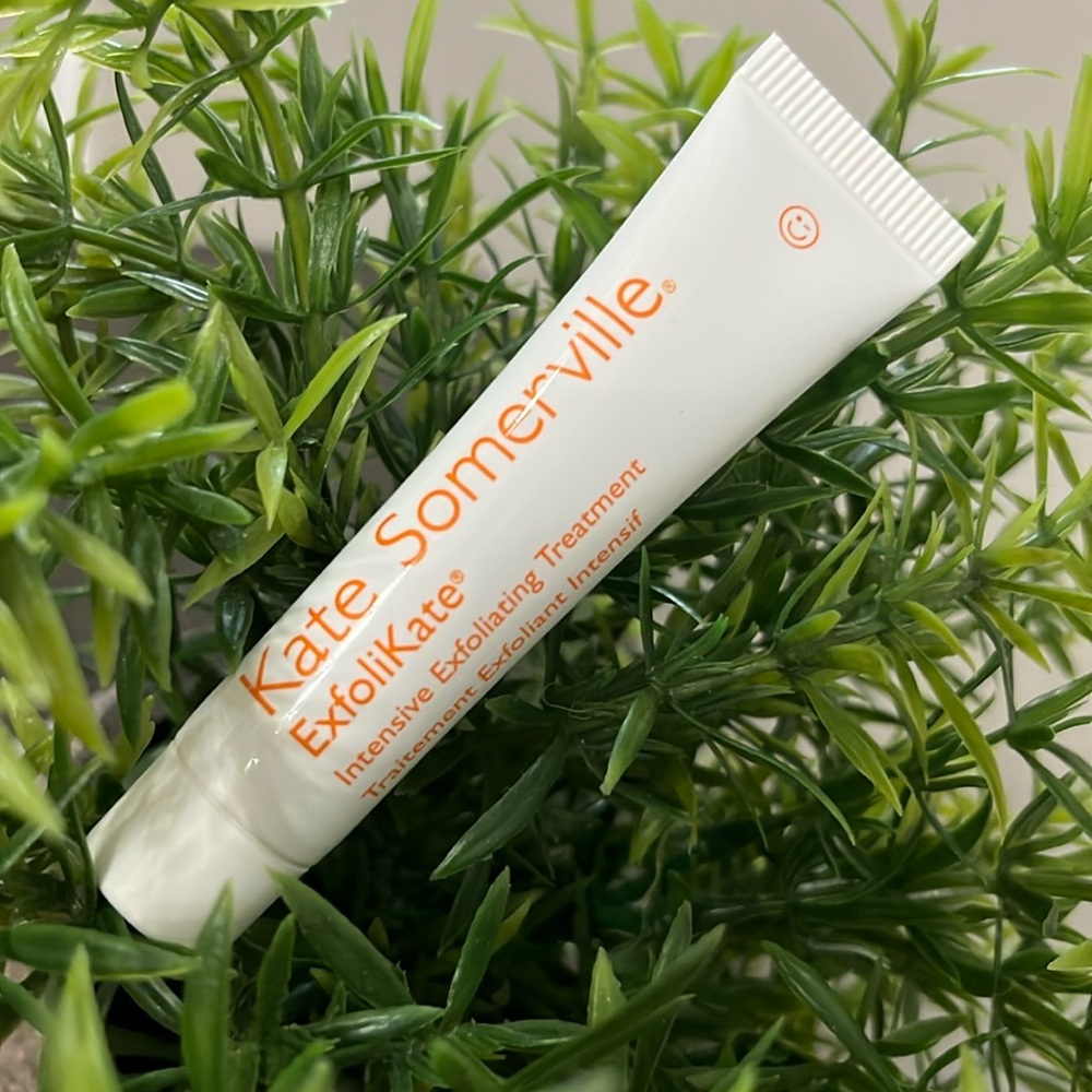 Kate Somerville Exfolikate NWT 7.5ml Kate Summerville ExfoliKate NWT Sealed